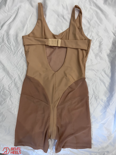 Short jumpsuit with straps Sculpt Form beige with beige mesh, Beige, XS