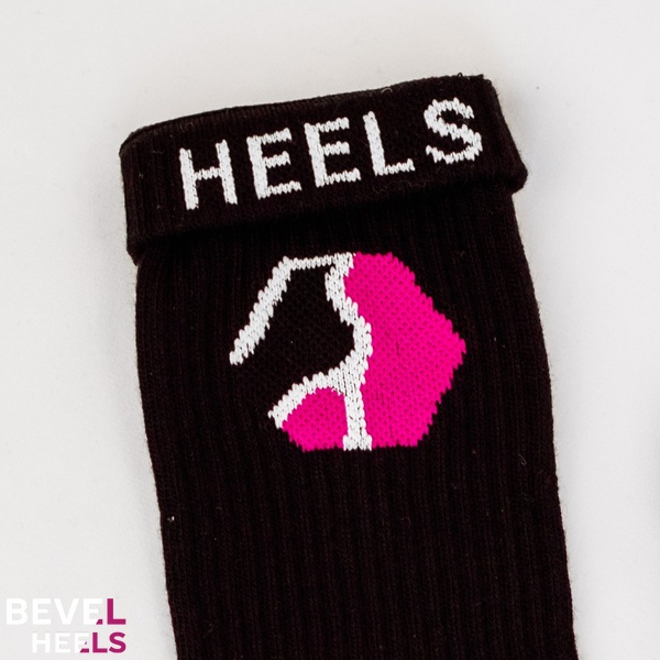 Жіночі шкарпетки bevel heels socks фото