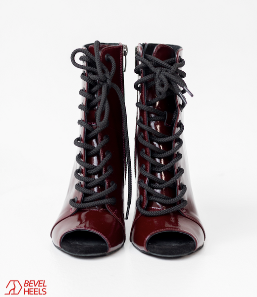 Професійні хілси Premier з натуральної шкіри, бургунді лаковані, з язичком &mdash; взуття для сучасних танців з відкритим носком та шнурівкою. Ботильйони для High Heels (хай хілс). premier-lakovani-burhundi-ind фото
